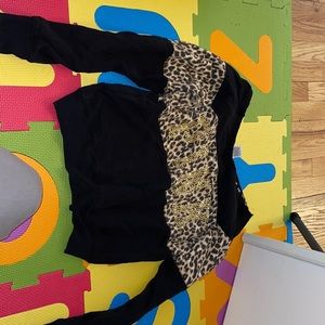 Size xsmall Victoria secret sweater